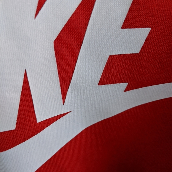 Worn once Nike sweatshirt - Picture 4 of 6